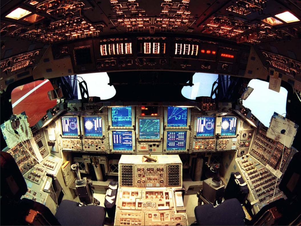 Sala de control de una nave espacial
