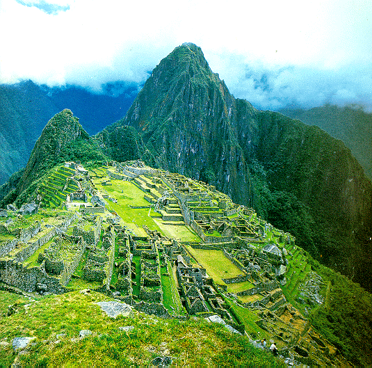 Una de las imágenes más famosas  de los vestigios de la cultura Inca es sin duda la que aqui se muestra